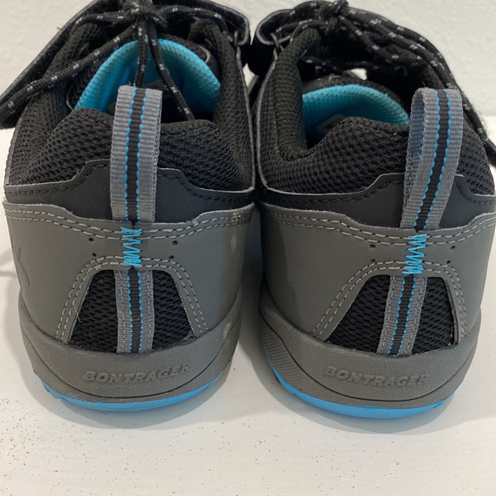 BONTRAGER Cycling Shoe | Size 9.5 - Picture 8 of 9